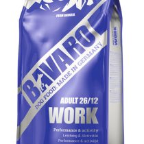 Bavaro_Work_Perspektive_mit-Schatten BAVARO WORK ukusna, cjelovita hrana za mlade i odrasle pse svih pasmina koji trebaju mnogo energije. Hrana pruža energiju za naporaniji rad i izdržljivost. Dragocjene masne kiseline u sastavu hrane potiču rast dlake i zdravu kožu. Prirodna vlakna pomažu regulaciji probave.